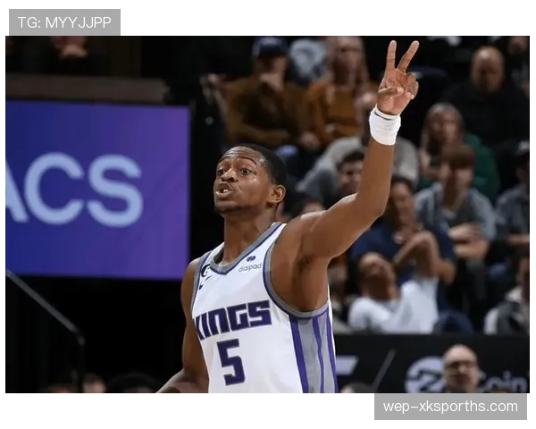 比尔突破掩护拉开空间提效 关键时刻得分占比提升